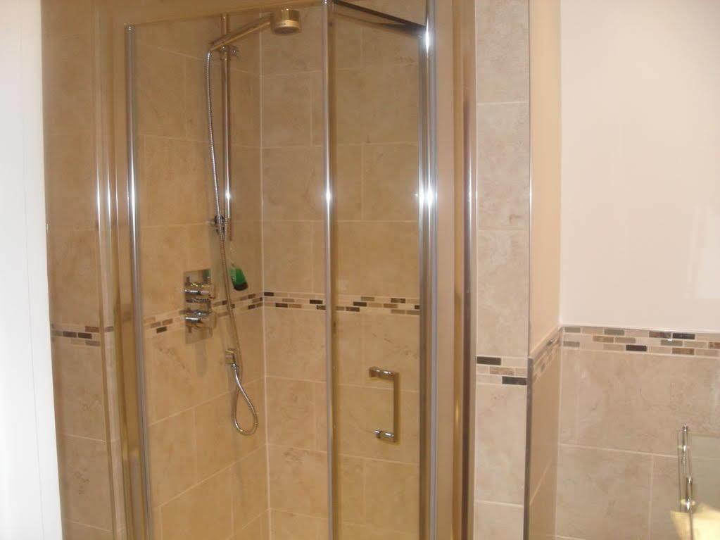 Albany Guest House Bath Eksteriør billede